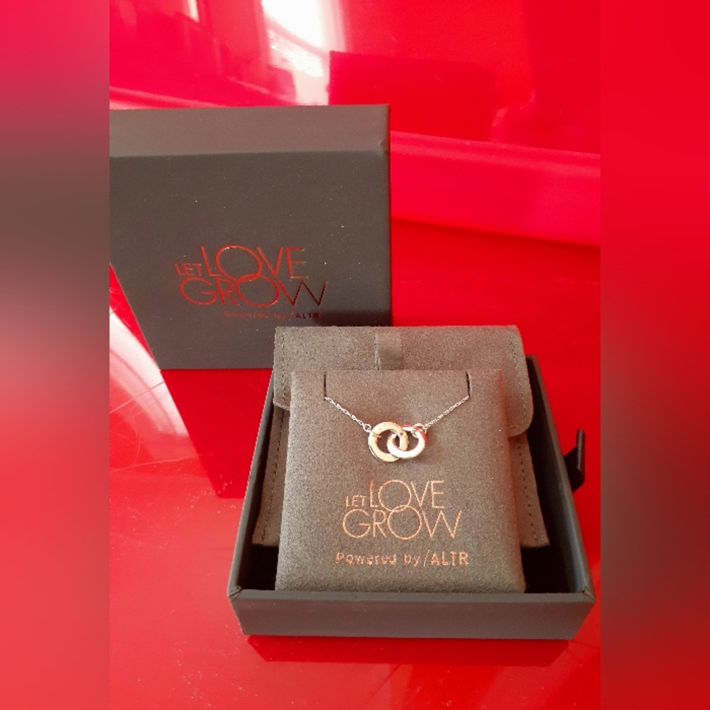 18" Sterling Silver Let Love Grow Lab Grown Diamond Necklace